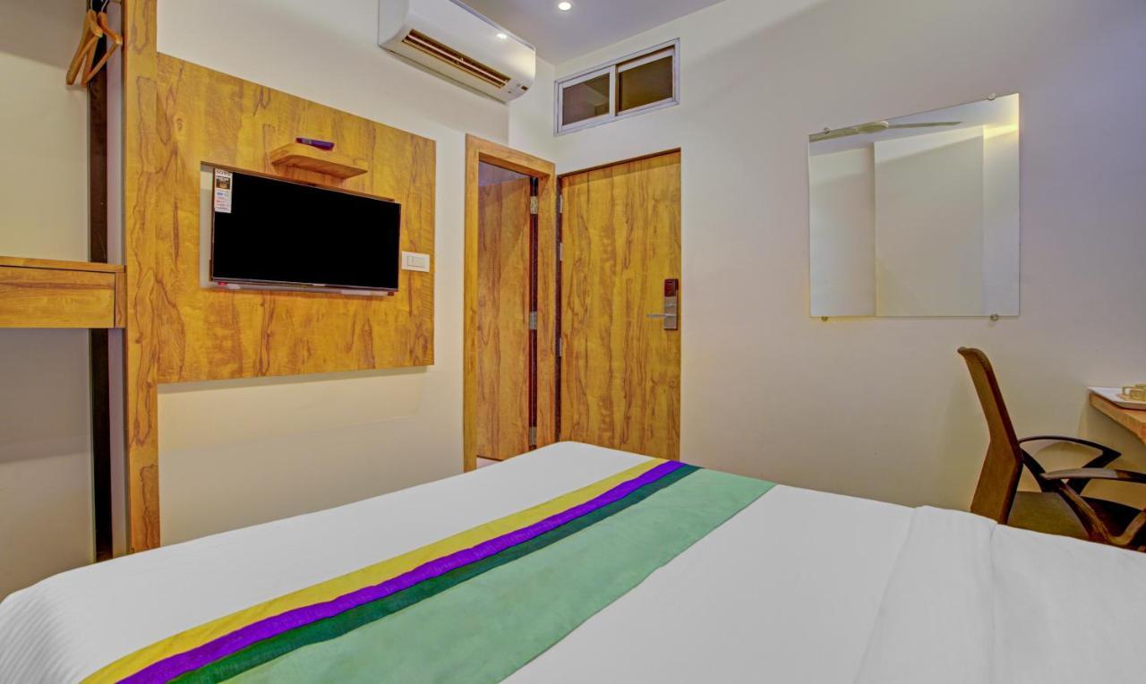 Treebo Prince Andheri East Βομβάη Εξωτερικό φωτογραφία